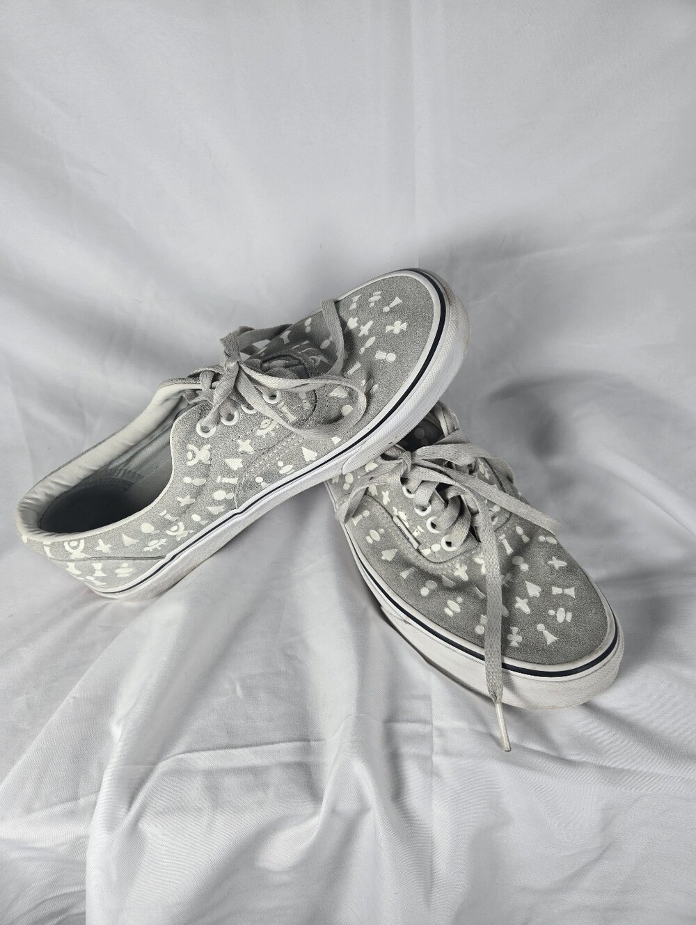 Vans Era Low Grey Suede UFO / Alien Pattern Sneakers
